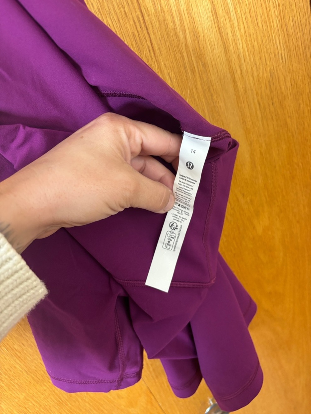 Lululemon Athletica Align 6” Short - Picture 5 of 5